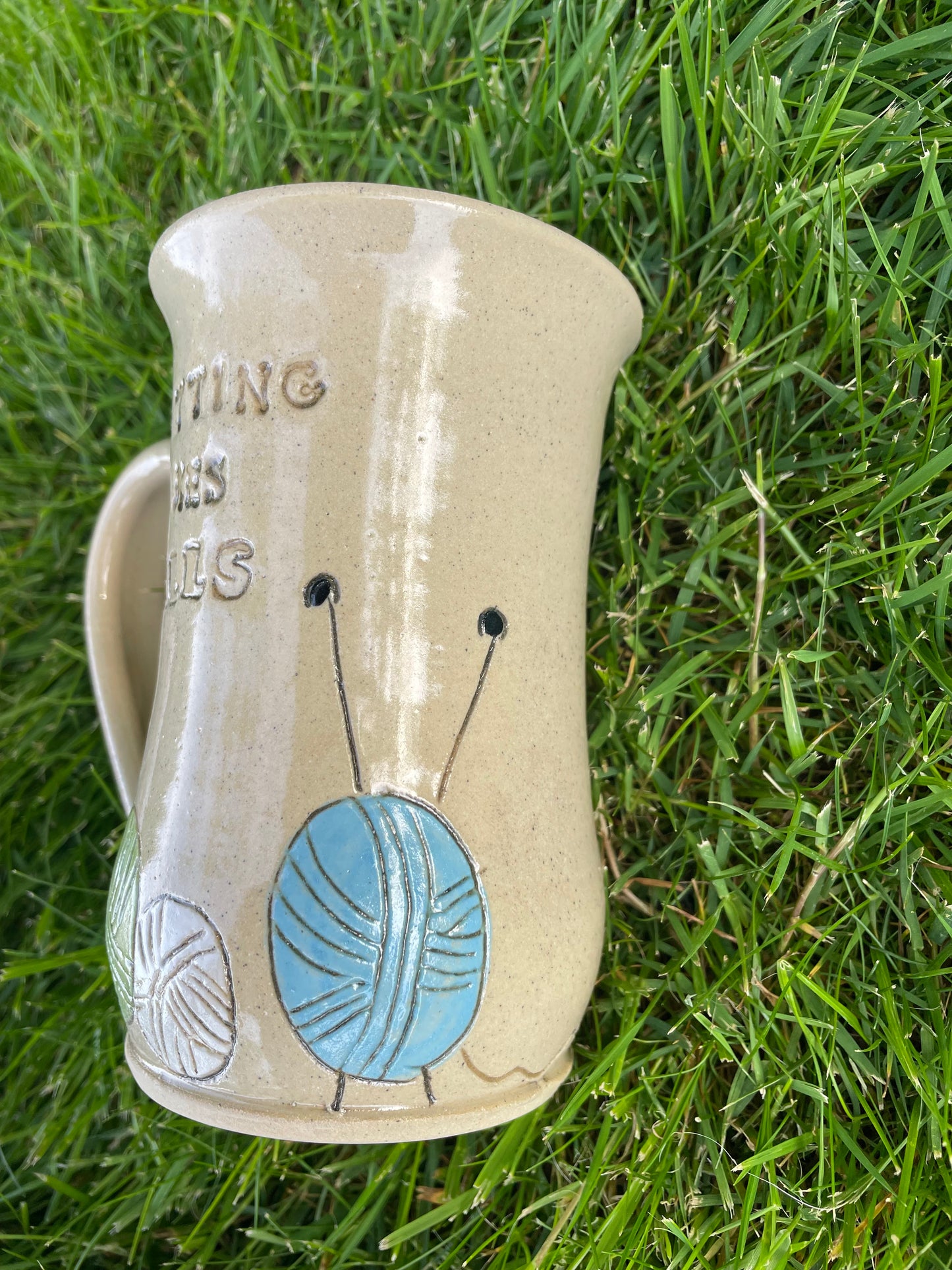 Knitting takes balls Mug