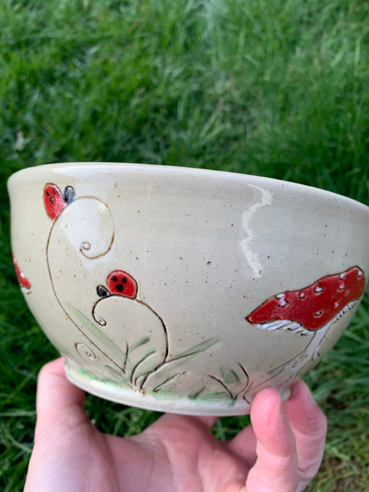 Amanita Bowl